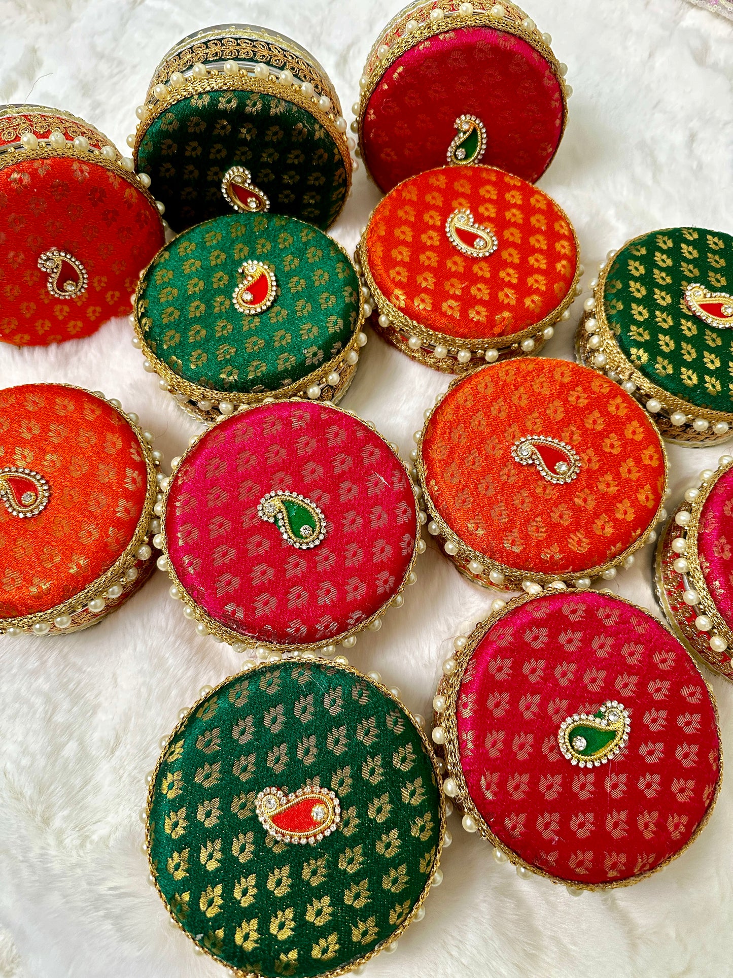 Brocade Stainless Steel Ladoo Box - 250 Grams