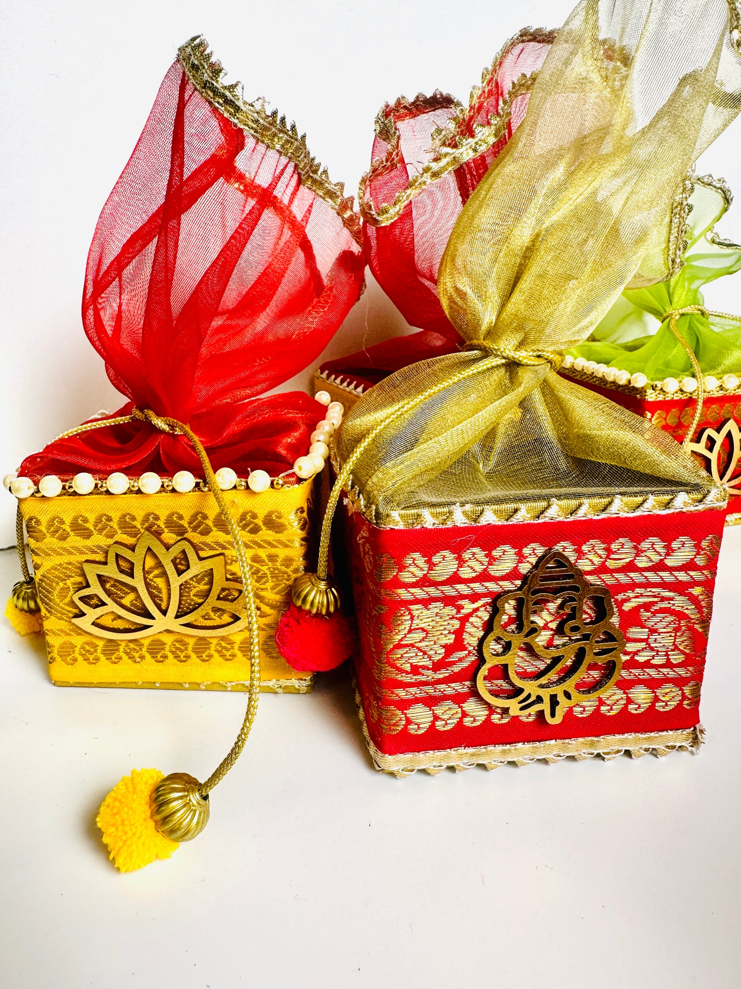 Ganesha/Lotus Potli Box