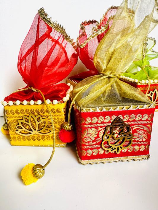 Ganesha/Lotus Potli Box