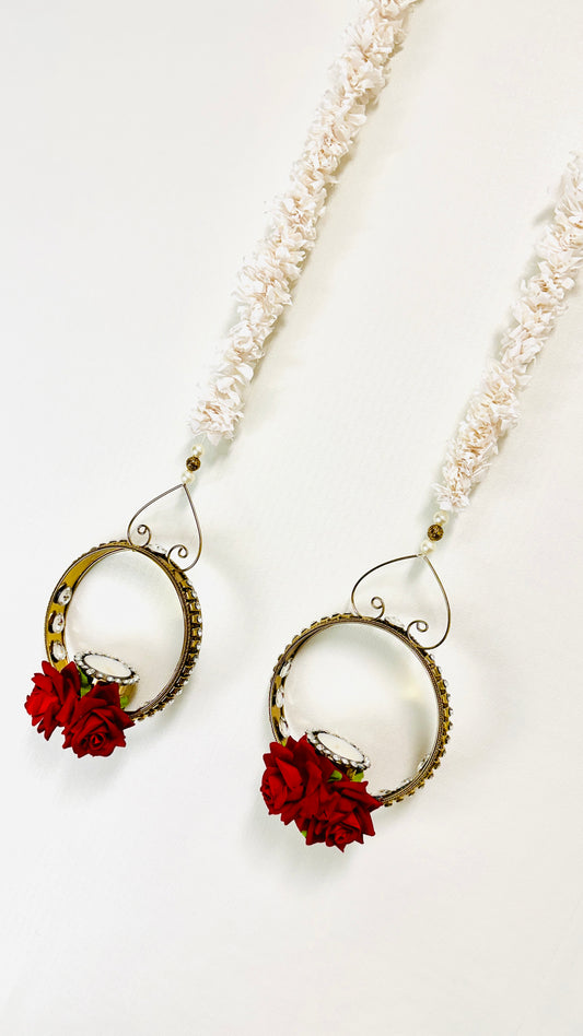 Gajra and Rose Hanging