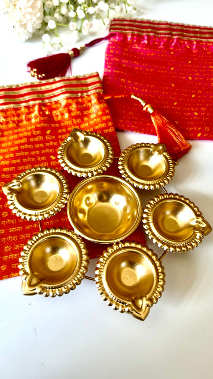 Urli Metal Diya
